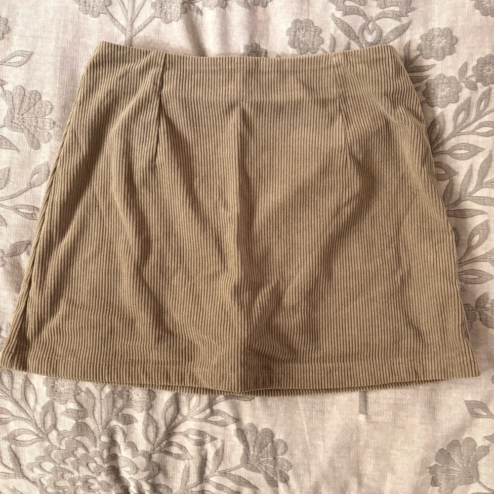 HALARA Olive Green Ribbed Sweater
